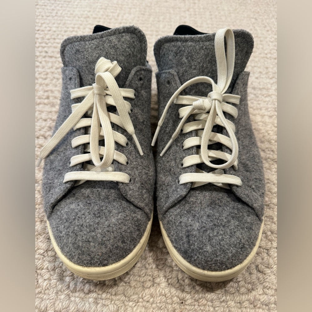 Limited edition felt adidas Stan Smith